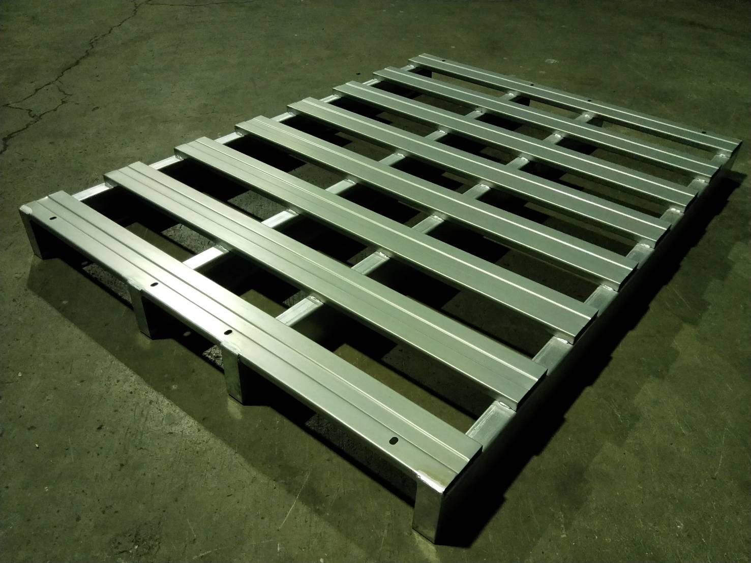 Heavy Duty Steel Pallet YONG JING STEEL CO LTD Galvanized Steel 